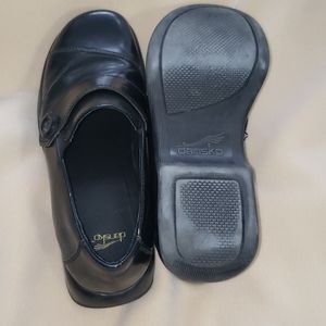 Dansko size 41